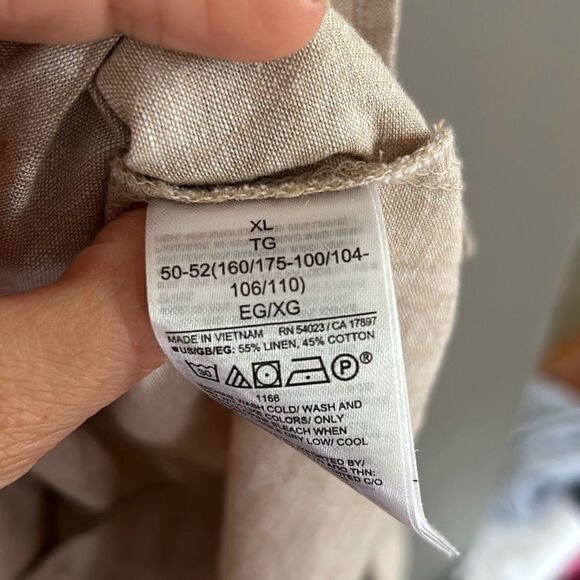 NWT GAP classic beige button-down blouse linen and cotton XL - Picture 3 of 6